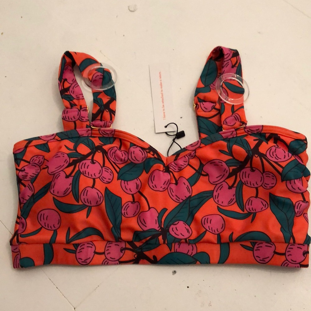ModCloth retro cherry Bikini Top! NWT!!!